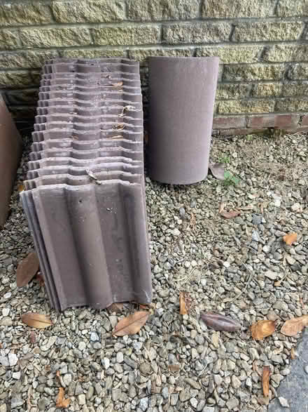 Photo of free Roof tiles (Easton in Gordano BS20) #1