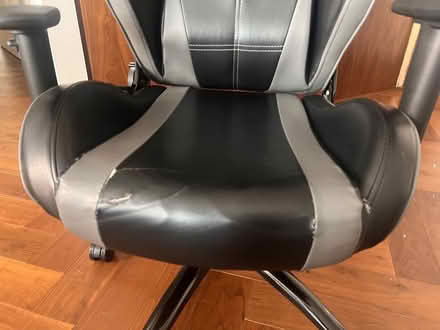 Photo of free Leather office chair (Nine Elms SW11) #2