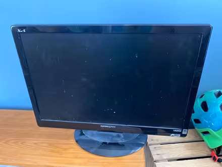 Photo of free HannSpree computer monitor (Richmond TW10) #1