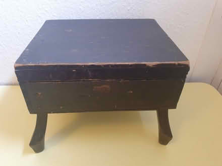 Photo of free Unusual Wooden Box (Neithrop OX16) #1