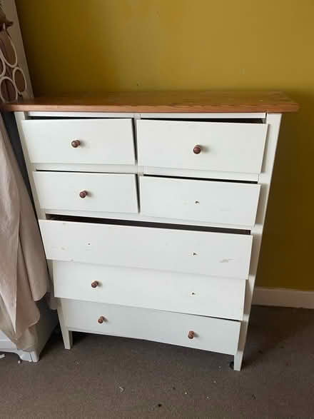 Photo of free chest of drawers NW10 Harlesden (NW10 Harlesden) #1