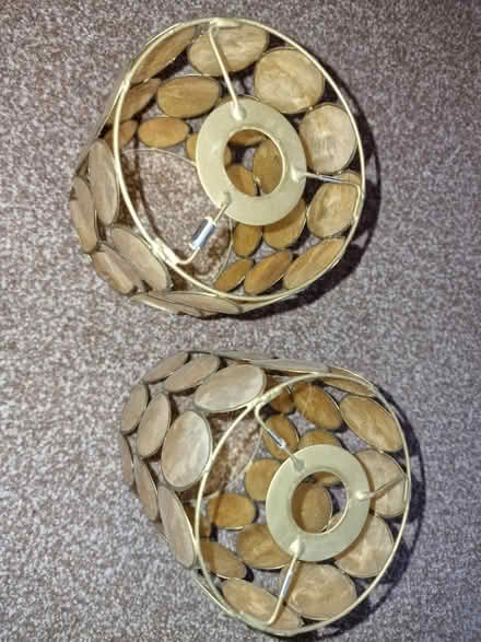 Photo of free 2 mother of pearl table Lampshades (RG24) #2