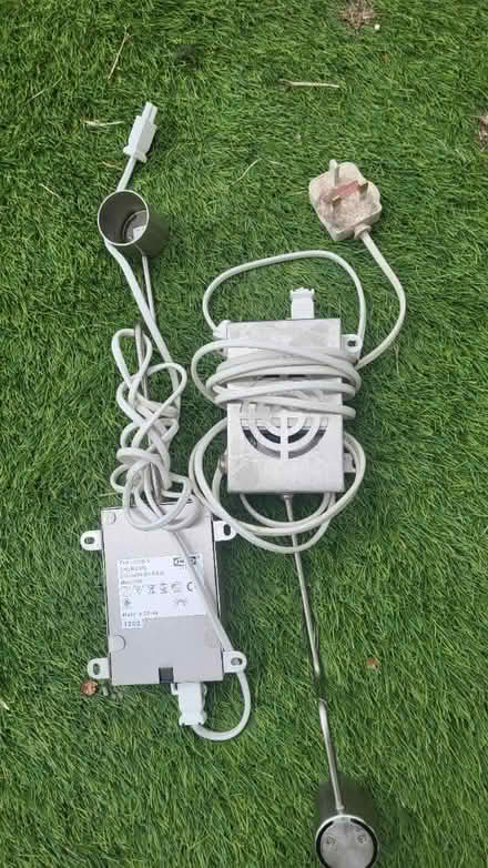Photo of free IKEA Wardrobe lights (Chingford E4) #1