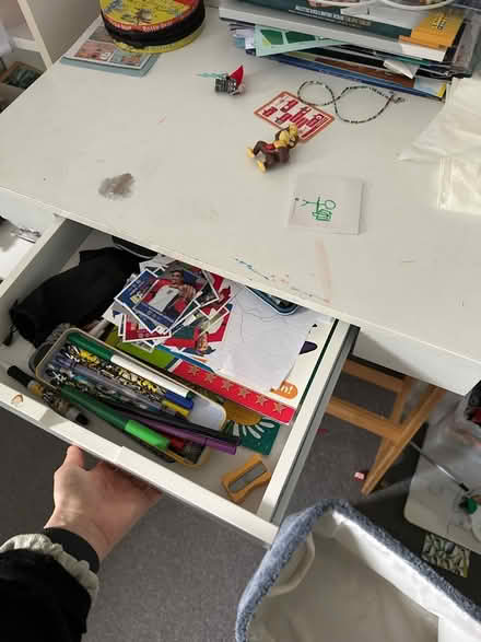 Photo of free White desk with single drawer (Potters Bar EN6) #3