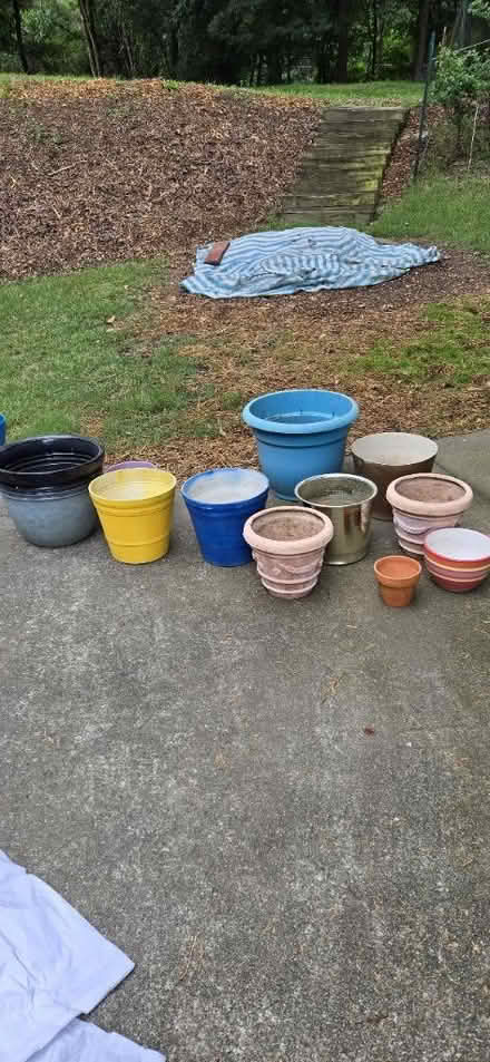 Photo of free Pots for plants (Northview H S) #1