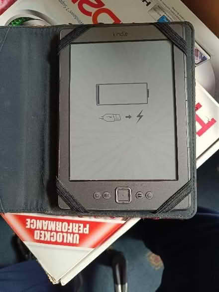 Photo of free Kindle with a dead battery (Hillhouse ML3) #2