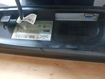 Photo of free Samsung 18" monitor (Bramerton NR14) #2