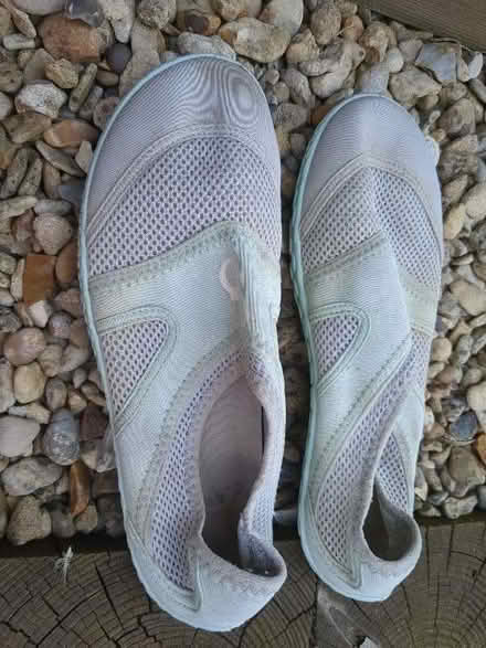 Photo of free Aqua shoes, size 40-41 6.5-7 UK (Woodley RG5) #1