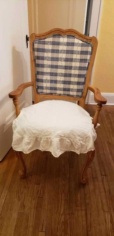Photo of free Oak Dining Table (SW Minneapolis) #2