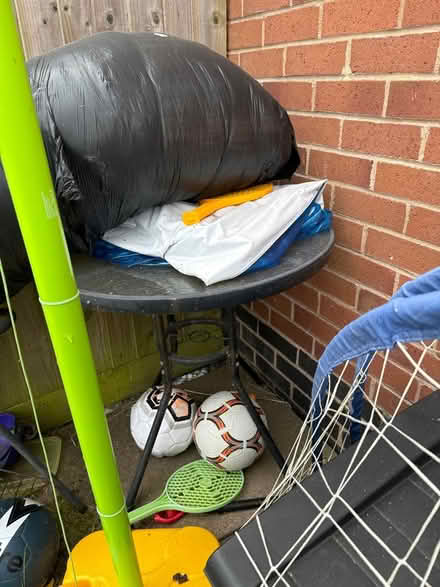 Photo of free Glass table (Leicestershire) #1
