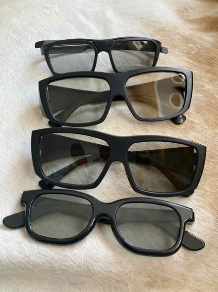 Photo of free 3D goggles/glasses (Burscough L40) #1