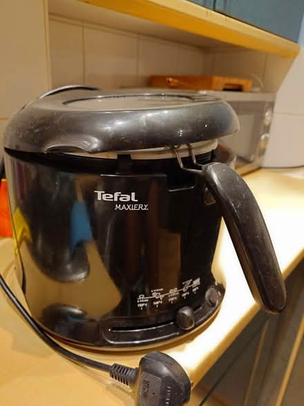 Photo of free Deep fryer (Shepherds Bush W6) #1