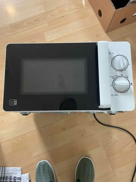 Photo of free Microwave cat D working (Derby DE22) #1