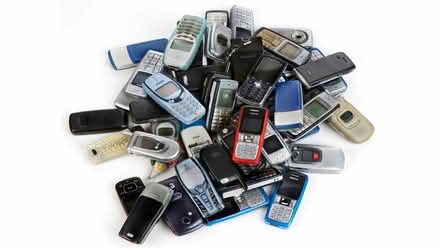 Photo of phone (Renton Hill) #2