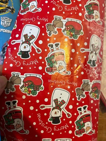 Photo of free wrapping paper (NN3 Meadowfields) #3