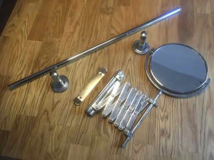 Photo of free shaving mirror + towel rail (Cobham, KT11) #3