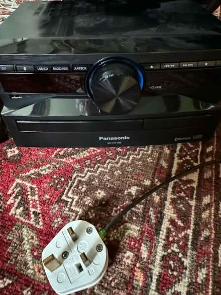 Photo of free Turn table, cd player & speakers (WR6 Suckley, Worcestershire) #4