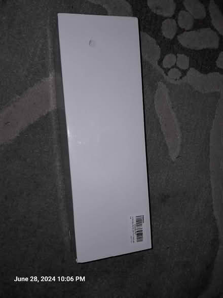 Photo of free 4 tier acrylic display (Upper Marlboro) #3