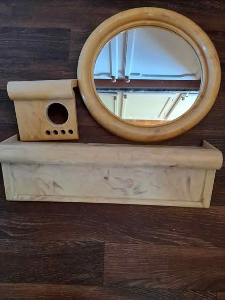 Photo of free Bathroom set (B/S Parsonage Estate) #1