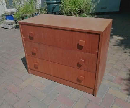 Photo of free Chest of Drawers (Kennington OX1) #1