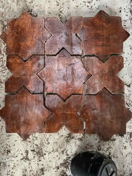 Photo of free High quality terracotta tile (Westchester nr LMU) #1