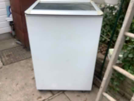 Photo of free Ice cream freezer (Wolverhampton WV14) #4