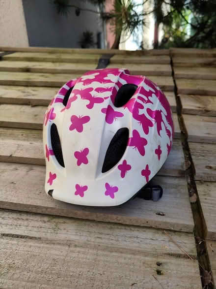 Photo of free Infant helmet (Near Waitrose) #2