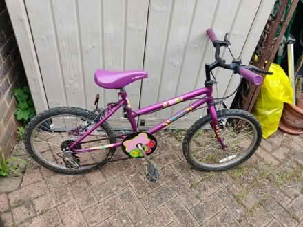 Photo of free Kids bike (Bordon GU35) #1