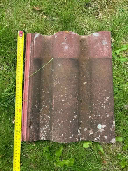 Photo of free Roof tiles (Chessington KT9) #1