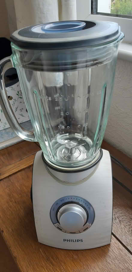 Photo of free Philips smoothie/ soup blender (Teignmouth) #1