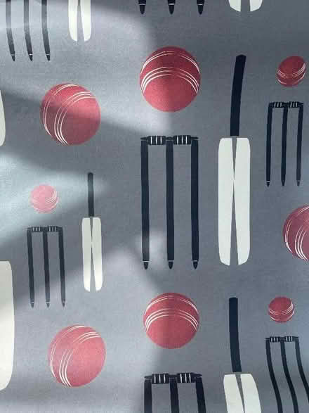 Photo of free Cricket bat and ball wallpaper (Kingscote GL8) #1