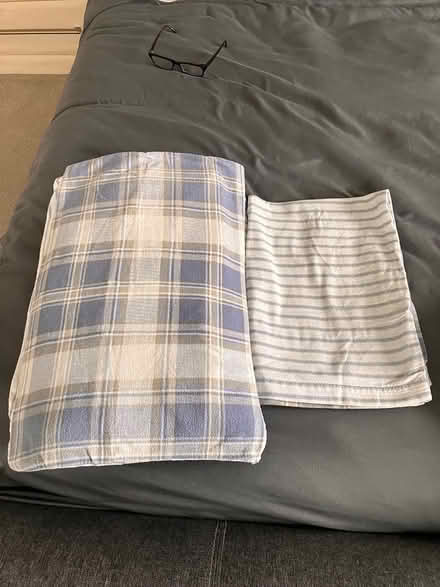 Photo of free Double size bedding (Drighlington (nr morley) BD11) #2