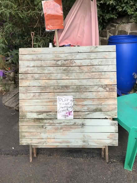 Photo of free Garden table (Aylestone LE2) #1