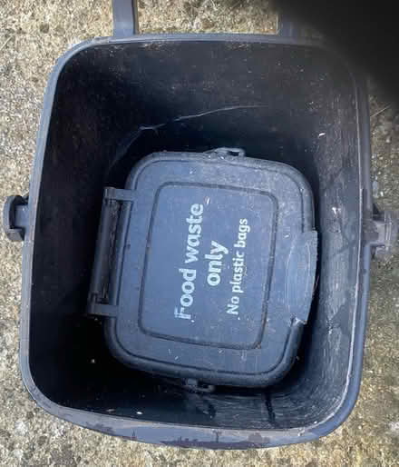 Photo of free Waste food caddies (Croydon. CR2 9) #1