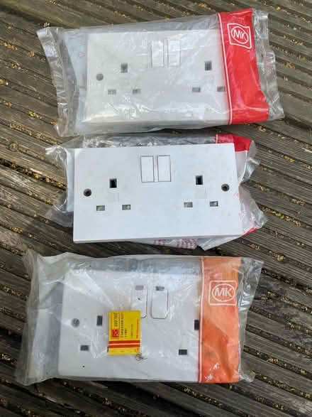 Photo of free 3 double plug sockets (Sydenham SE26) #1