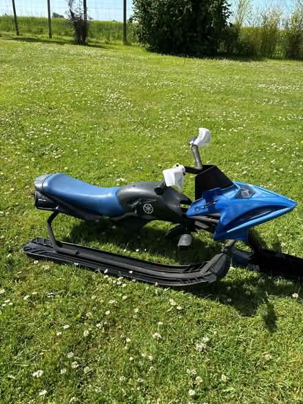 Photo of free Kiddies snow ski (Great Oakley CO12) #2