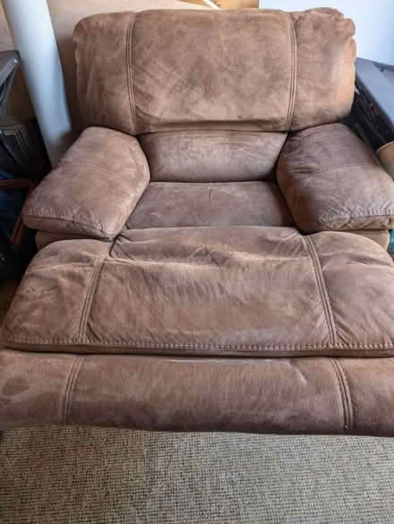 Photo of free Reclining arm chair (Bretch Hill OX16) #2