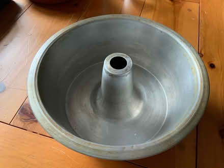 Photo of free Bundt cake pan 8” (Queensway Terrace South) #1