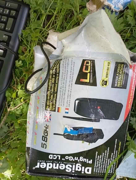 Photo of free Old signal boost thing (Stoke Row RG9) #1