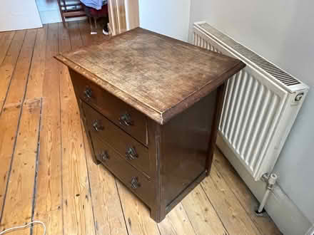 Photo of free Small chest of drawers (W4) #3