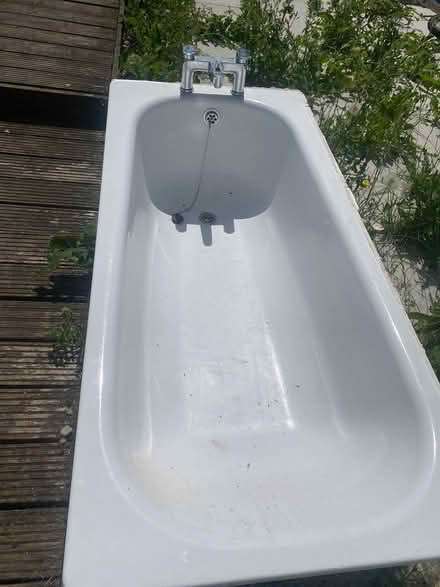 Photo of free bath (Hither Green) #1