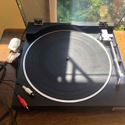 Photo of free Record player (Keymer BN6) #1