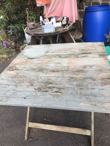 Photo of free Garden table (Aylestone LE2) #2