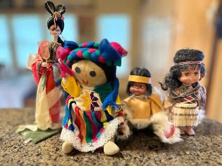 Photo of free dolls (near Cabin John Village) #1