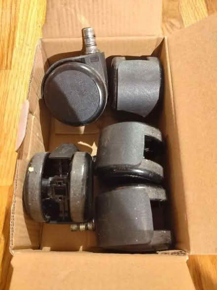 Photo of free Casters (Greatfield GL53) #1