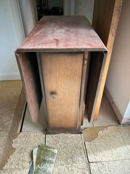 Photo of free Collapsable dining table (Rodborough) #3