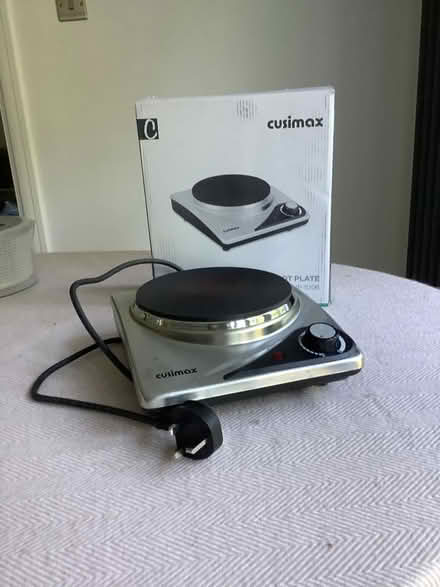 Photo of free Electric hotplate (Hook Heath GU22) #1
