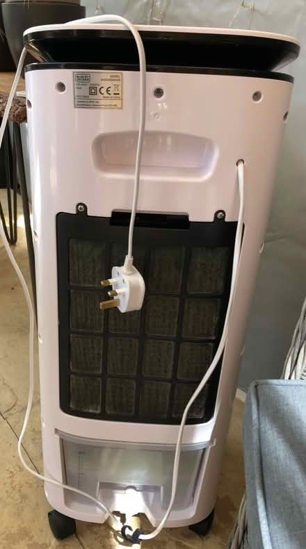 Photo of free BLACK+DECKER Digital Air Cooler (OX3 Headington) #4