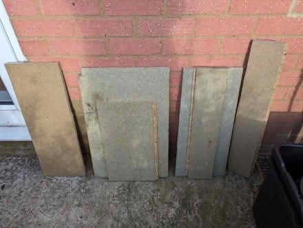 Photo of free P5 18mm chipboard offcuts (Wokingham RG41) #1