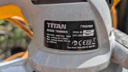 Photo of free Electric headge trimmer 60cm blade (GU17) #2